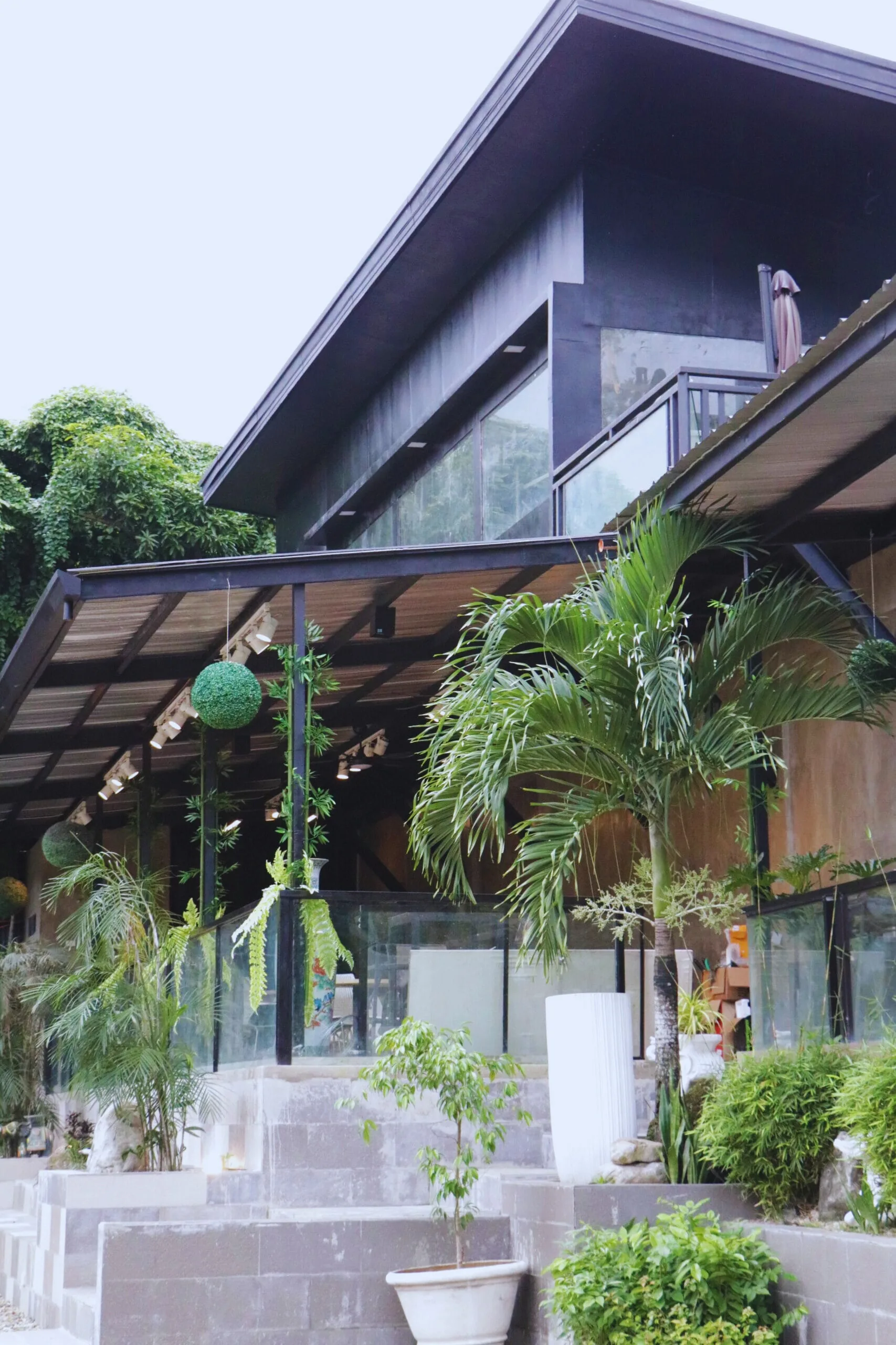 Akari Wellness and Treatment Hub — Private 4,000 sqm property